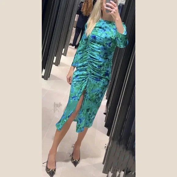 ZARA Blogger Fav Dress - Picture 3 of 15